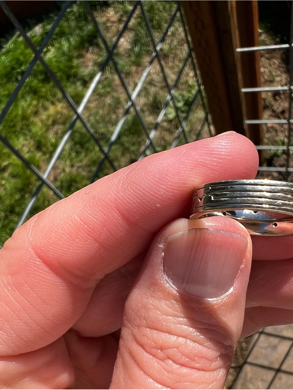Floral Engraved Silver Band Ring - Elegant Women's Jewelry